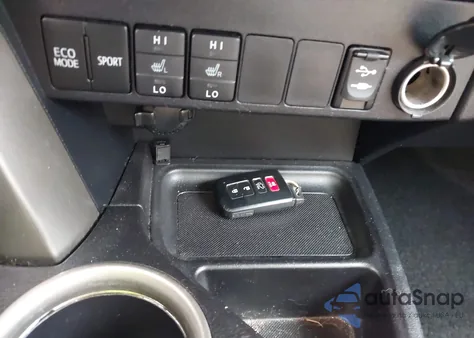 2015 Toyota Rav4 Limited z USA, uszkodzony, nr VIN 2T3DFREVXFW378937